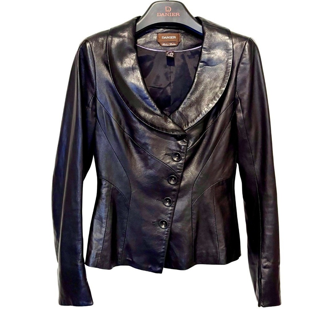 Danier Italian Lambskin Fitted Leather Peplum Blazer Jacket w Shawl Collar – XS